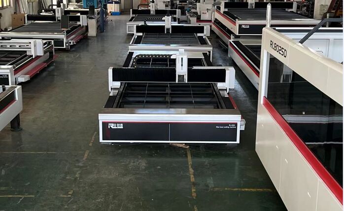 Ruiling Factory Equipment Display